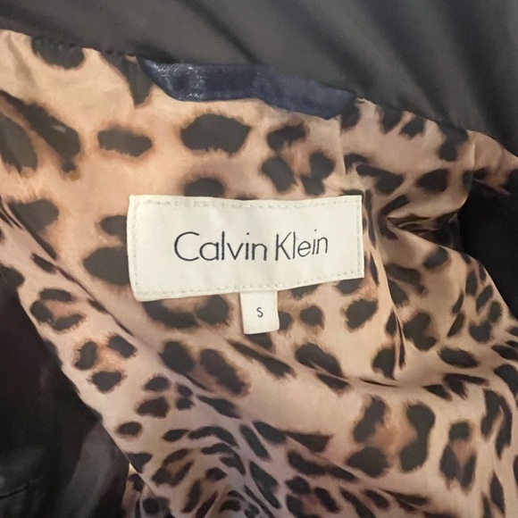 Calvin Klein Quilted Down Puffer Jacket with Hood Brown Sz Small Womens - Picture 6 of 6